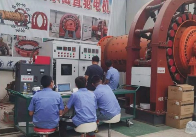 沈陽工(gōng)業大學(xué)研究團隊對永磁直驅球磨機進行調試